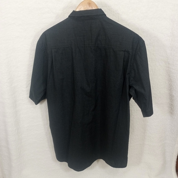 Retrofit Brand Mfg Men's Short Sleeve Button Up Size X large. - Picture 3 of 4